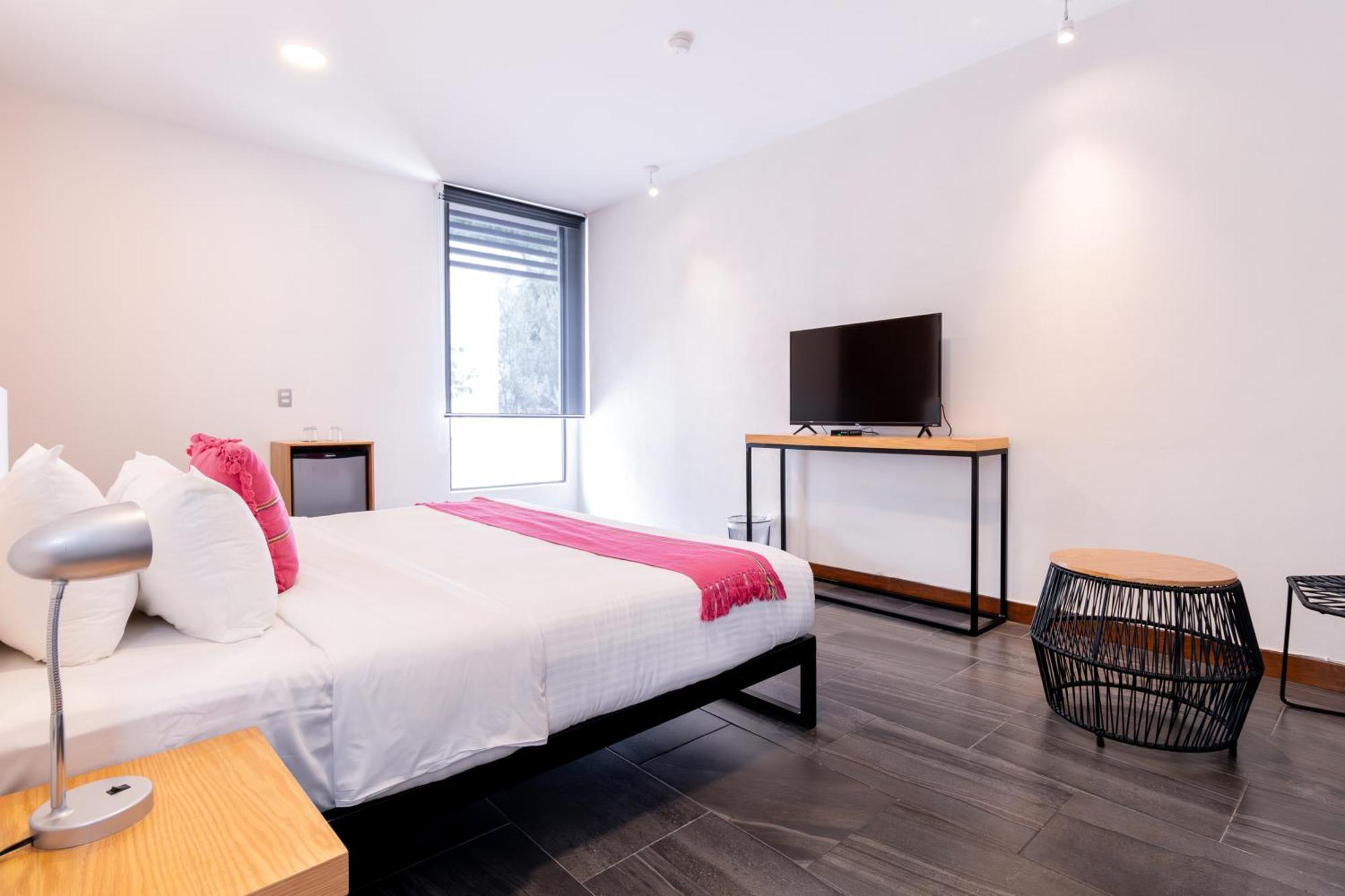 Hotel Urban Puebla By Grupo Amber Esterno foto