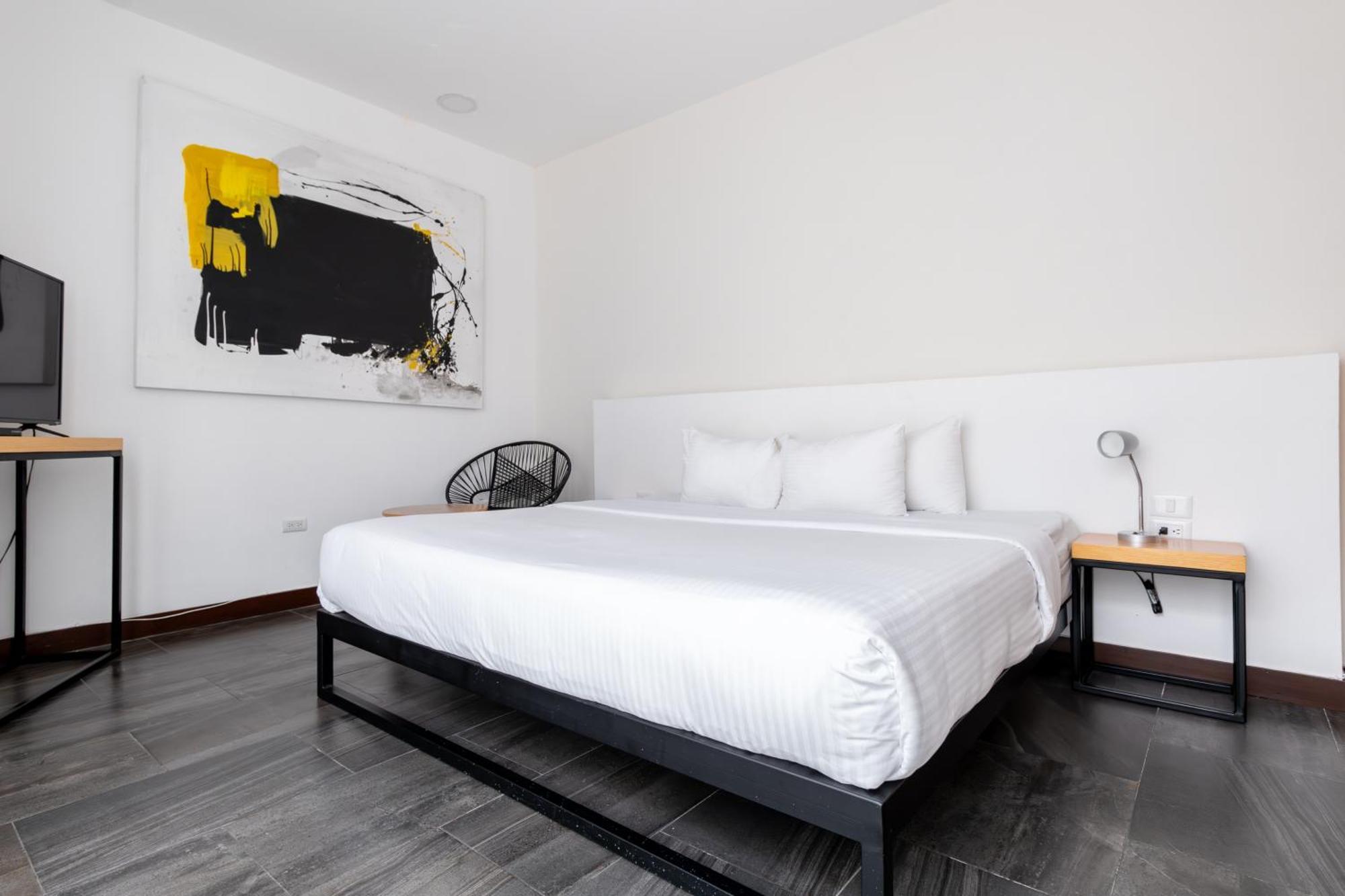 Hotel Urban Puebla By Grupo Amber Esterno foto