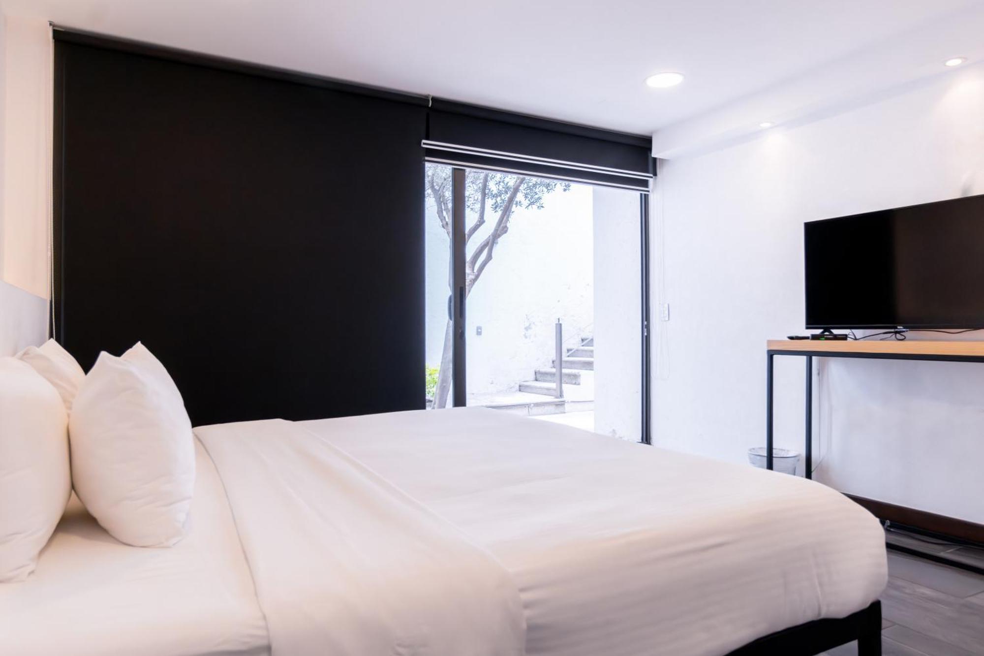 Hotel Urban Puebla By Grupo Amber Esterno foto