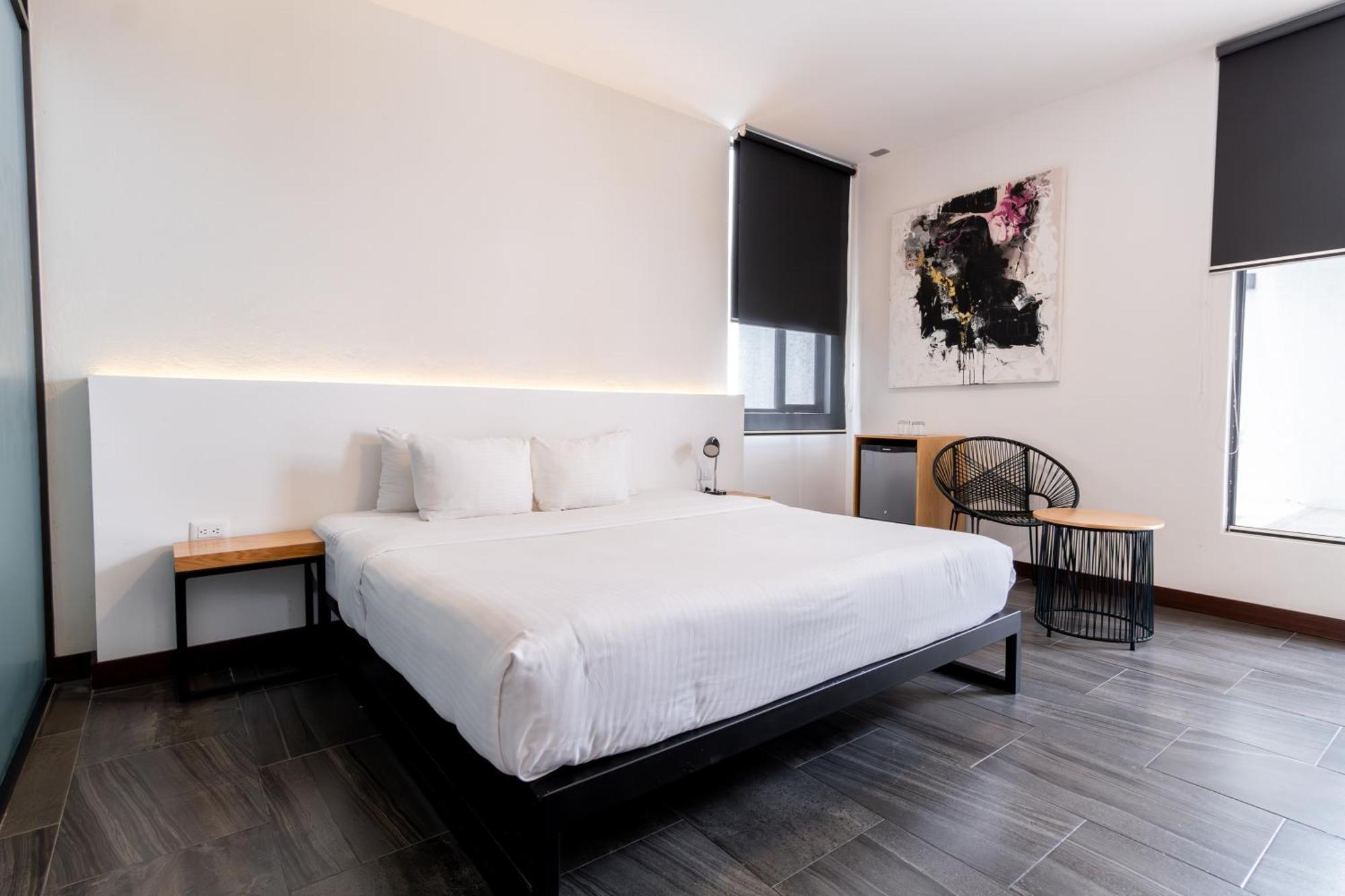 Hotel Urban Puebla By Grupo Amber Esterno foto