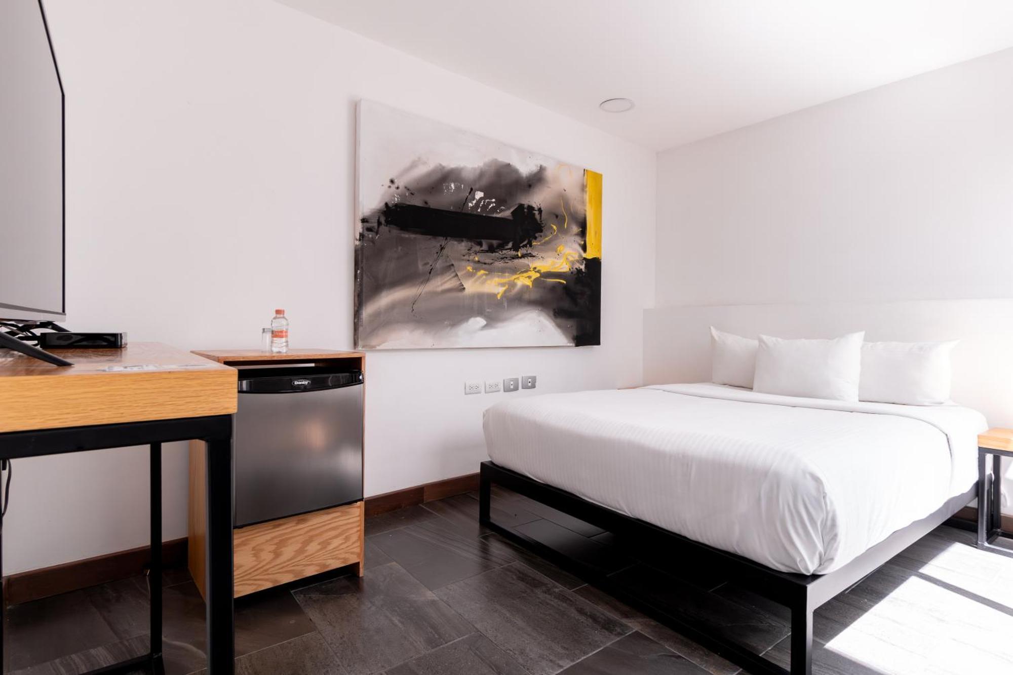 Hotel Urban Puebla By Grupo Amber Esterno foto