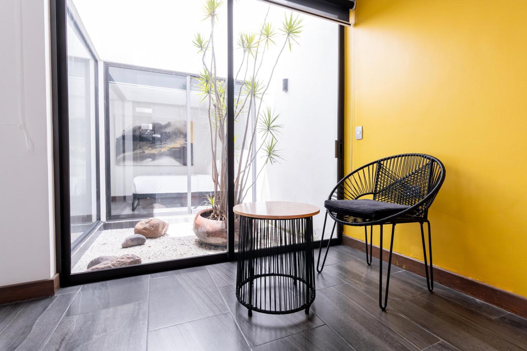 Hotel Urban Puebla By Grupo Amber Esterno foto